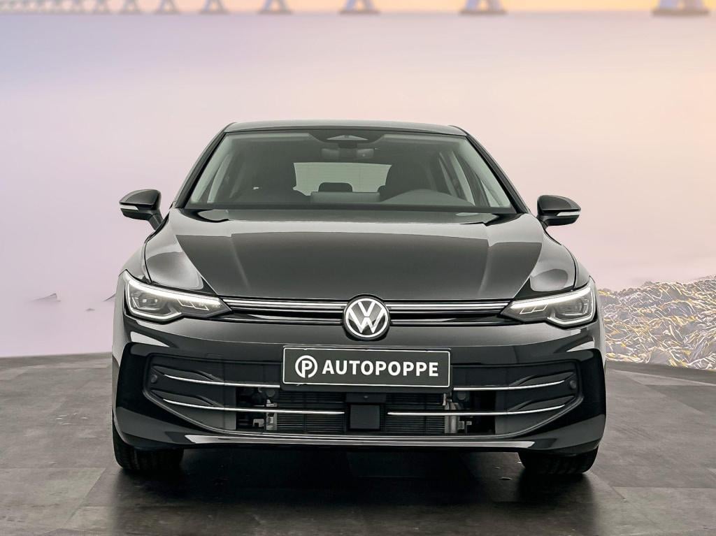 Volkswagen Golf style edition 204 pk plug in hybride