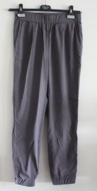 Grijze broek  maat L