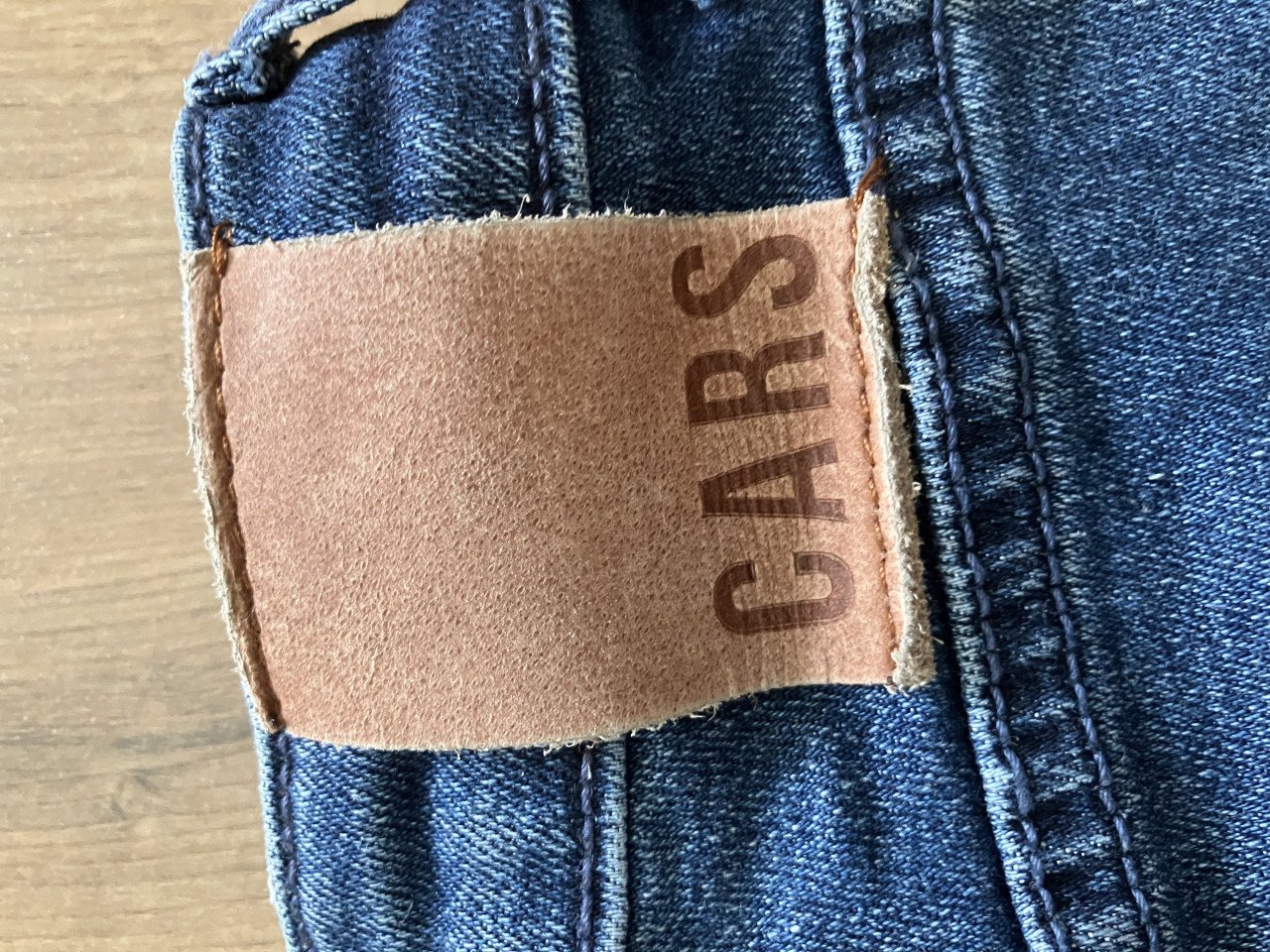 Te koop jongens korte jeans CARS maat 16