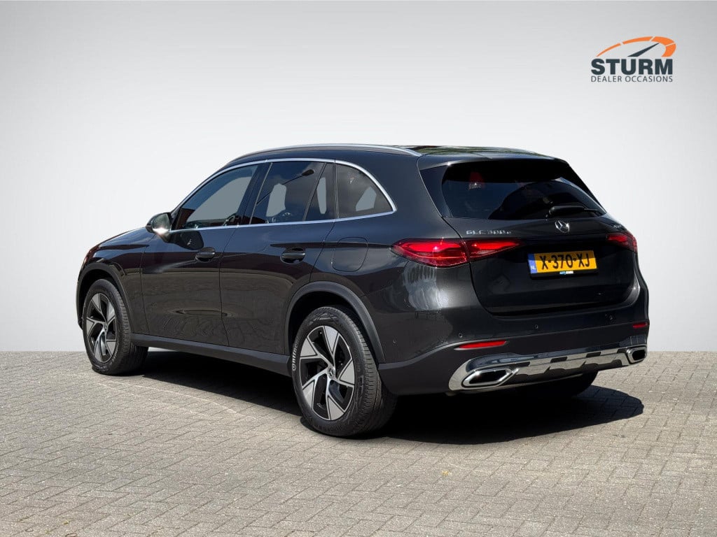 Mercedes-Benz Glc 300e 4matic luxury line nl-auto np. €83.000! | panoramada