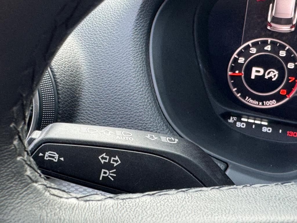 Audi Q2 audi q2 1.5 tfsi * s edition * virtual * camera * black pack