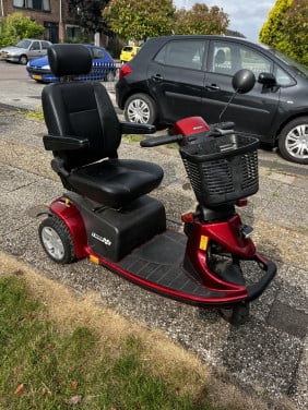 Scootmobiel pride Luna victori