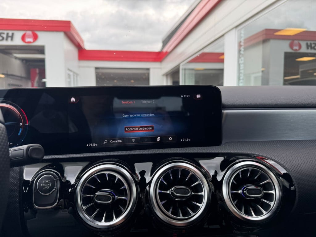 Mercedes-Benz A-Klasse 250 e business solution amg limited