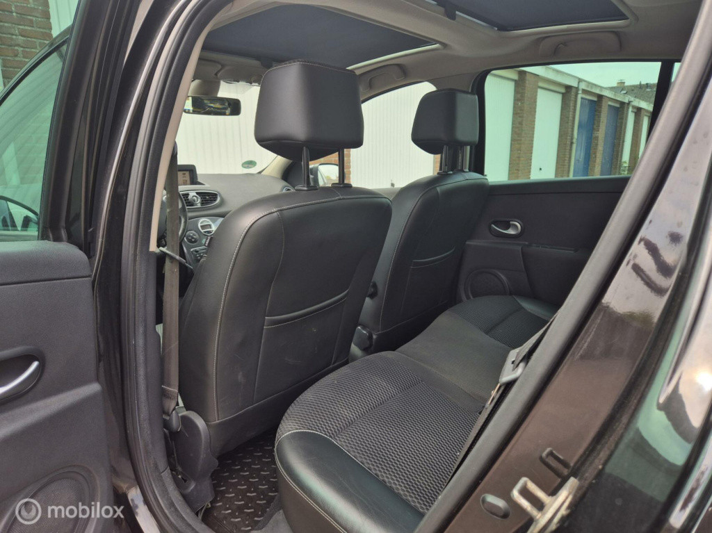 Renault Clio 1.6 dynamique automaat / 5-deurs / airco / cruisecontrol / pan