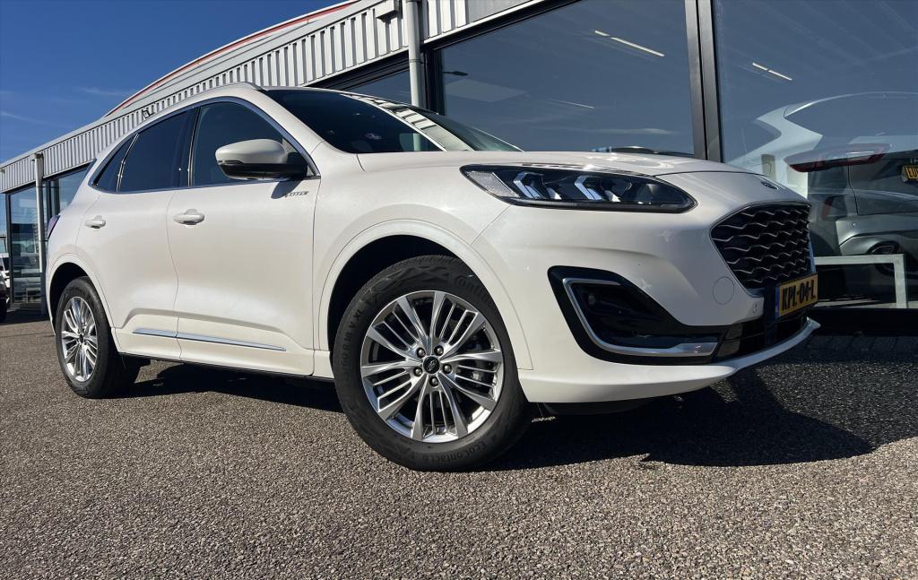 Ford Kuga 2.5 phev e-cvt 225pk vignale , trekhaak , winterpack met voorruit