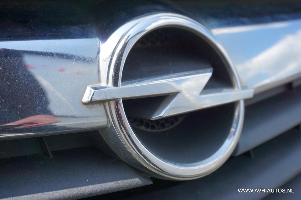 Opel Corsa 1.2-16v essentia