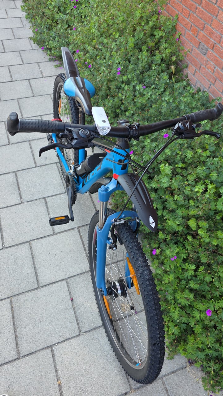 CUBE | AIM PRO | 27.5 INCH | 36 CM | NETTE STAAT!!