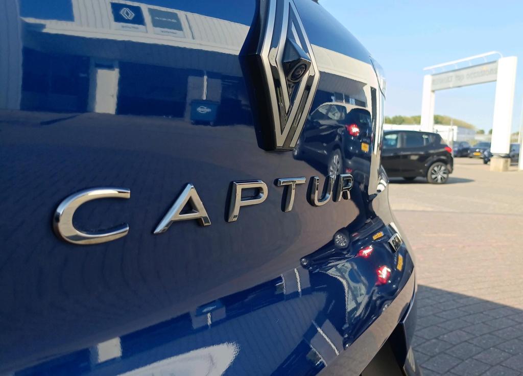 Renault Captur 1.6 e-tech full hybrid 145 techno