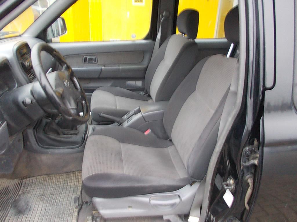 Nissan King-cab pick up (d22) 4x4 double cab 5-pers. (navara)
