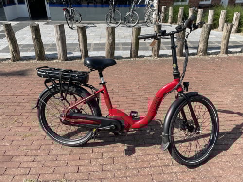 Lacros Sketch Nestor Rood Elektrische fiets lageinstap zo goed als nieuw !!