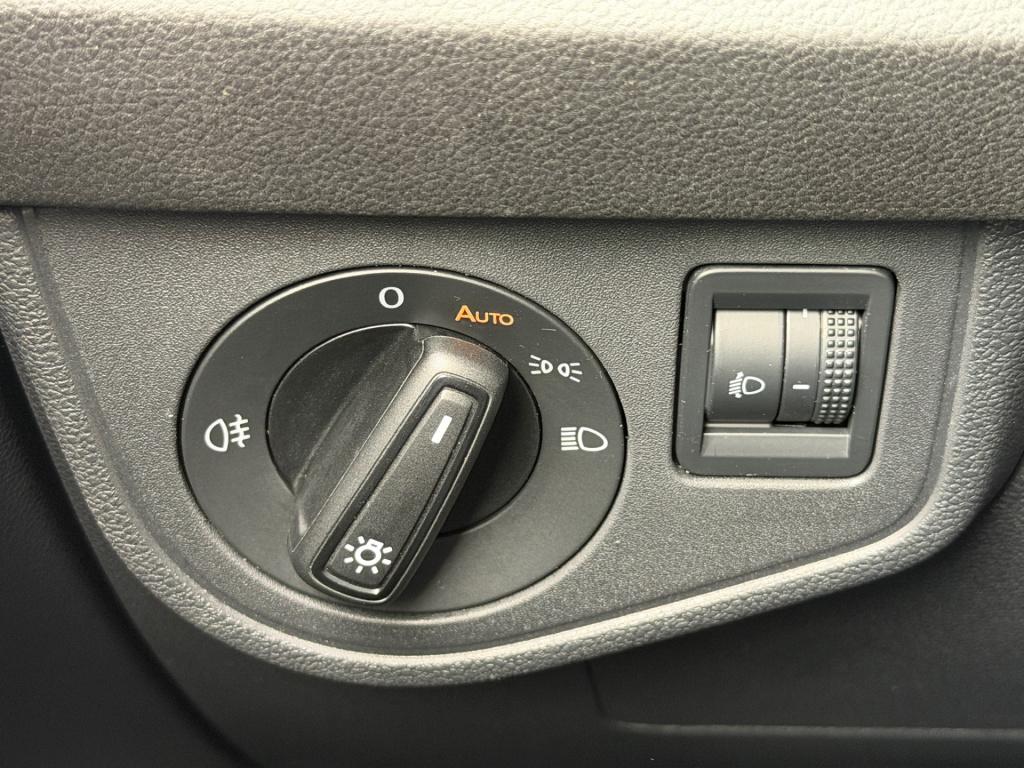 Volkswagen Polo 1.0 tsi life | climate | 4-season | stoelverwarming | carpl