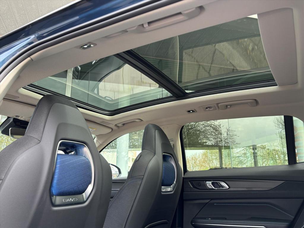 Lynk & Co 01 1.5td 261pk phev 7dcth|navi| schuifdak| 360gr camera|carplay| 