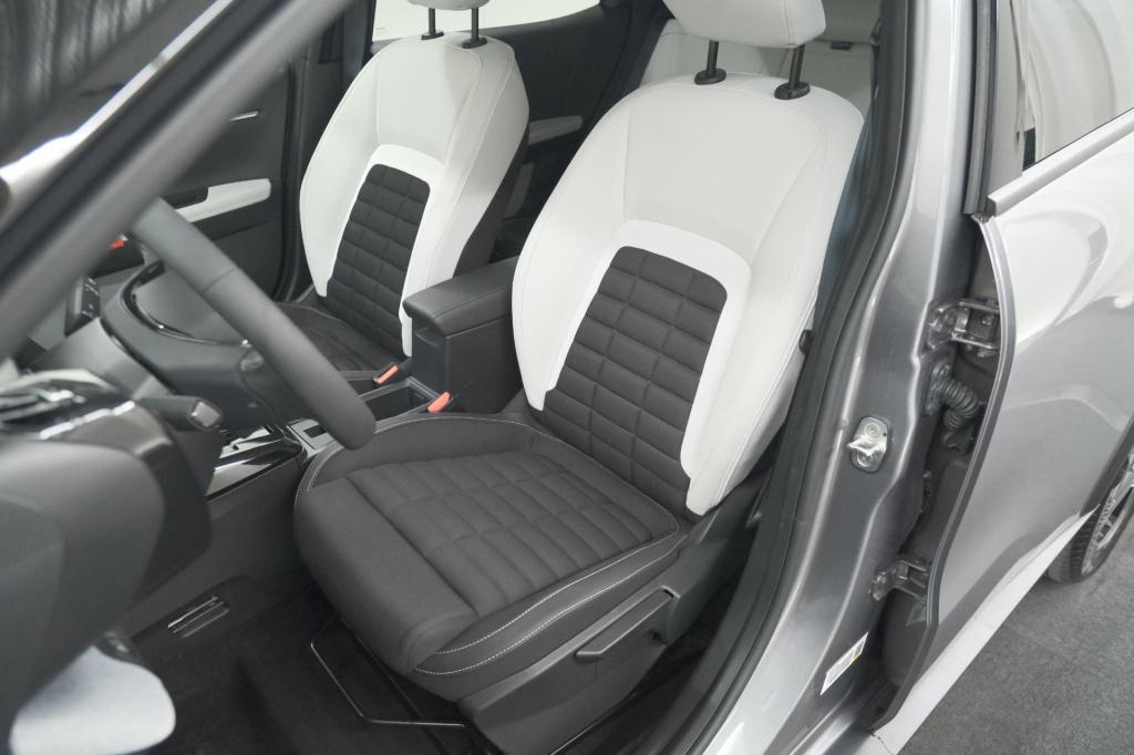 Citroen C3 Aircross 1.2 hybrid 145pk max | camera | dodehoekdetectie | navi