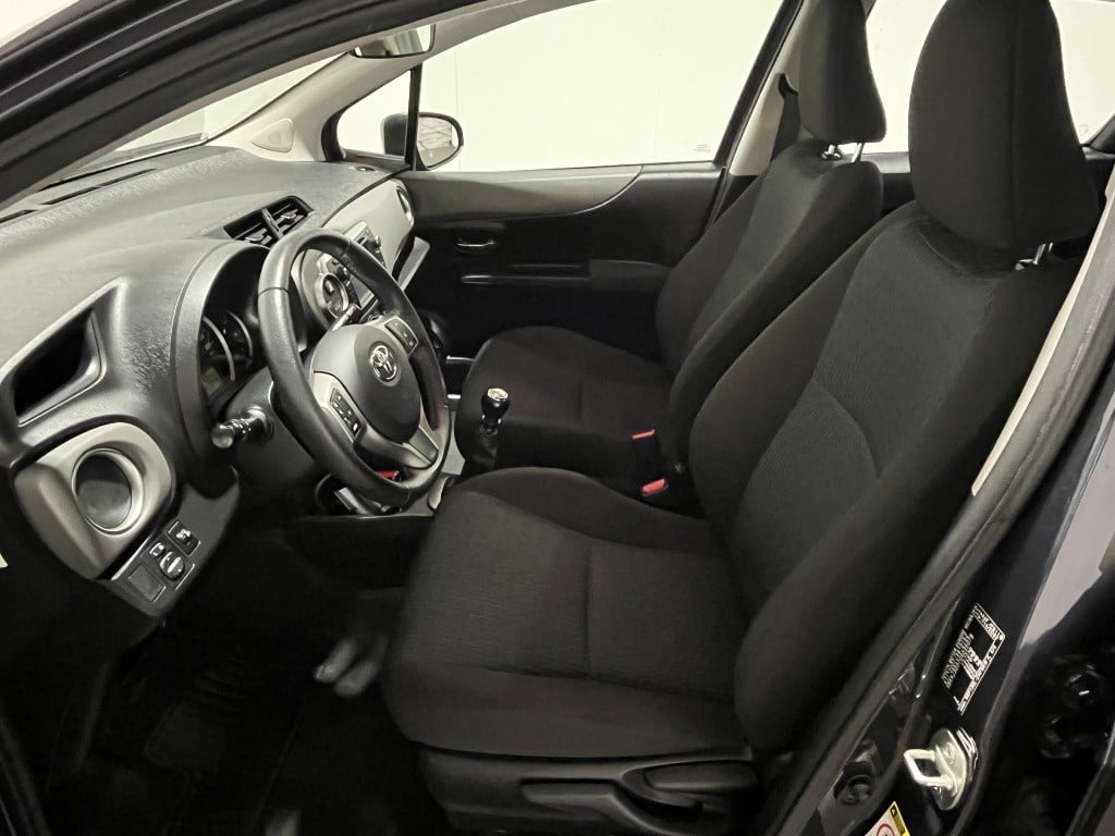 Toyota Yaris 1.3 vvt-i aspiration | airco | camera |