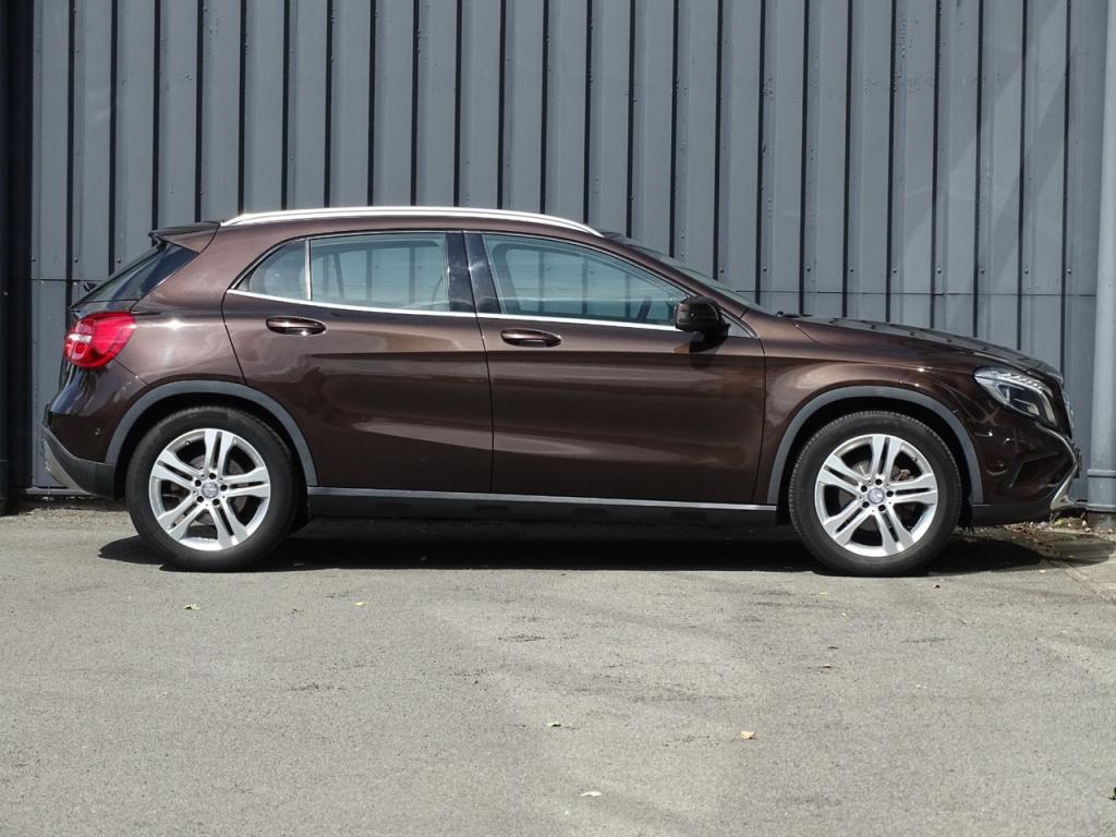 Mercedes-Benz Gla-klasse 200 prestige urban | pano | stoelverwarming
