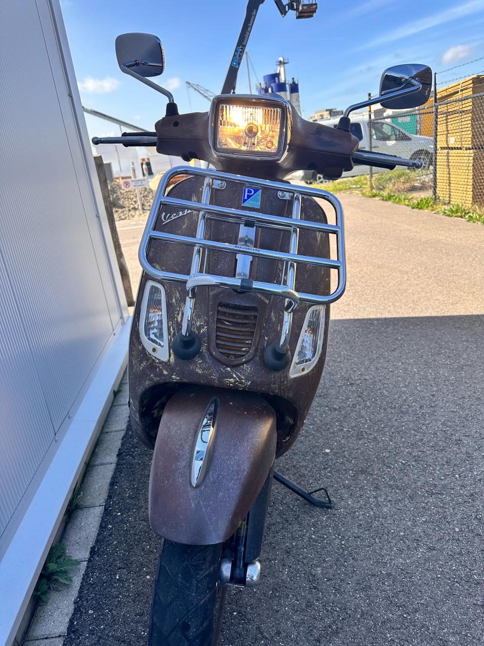 VESPA LX 2T