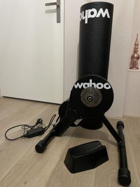 Wahoo Kickr Core Direct Drive Fietstrainer incl. toebehoren