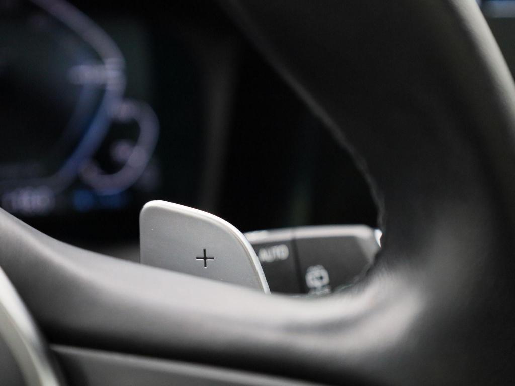 BMW 3-serie touring 320e business edition plus | automaat | lmv | navigatie