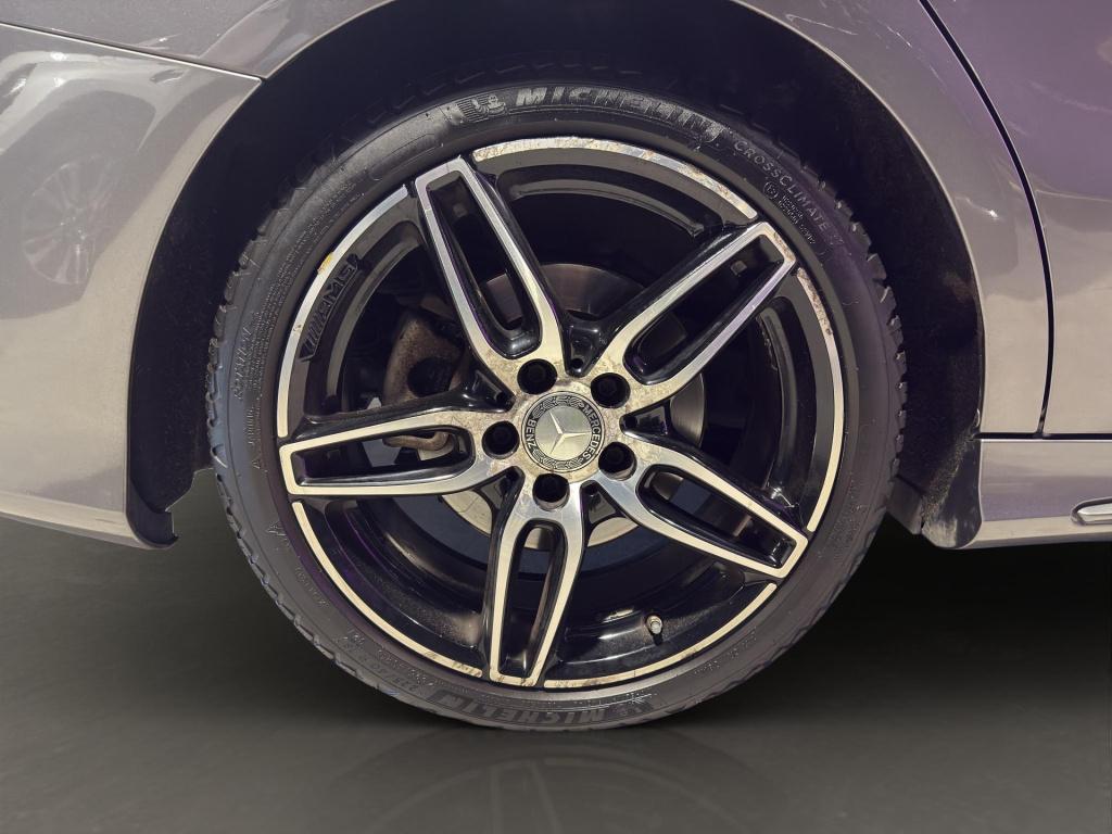 Mercedes-Benz Cla 180 amg night edition plus | camera | 18"| sportstoelen |