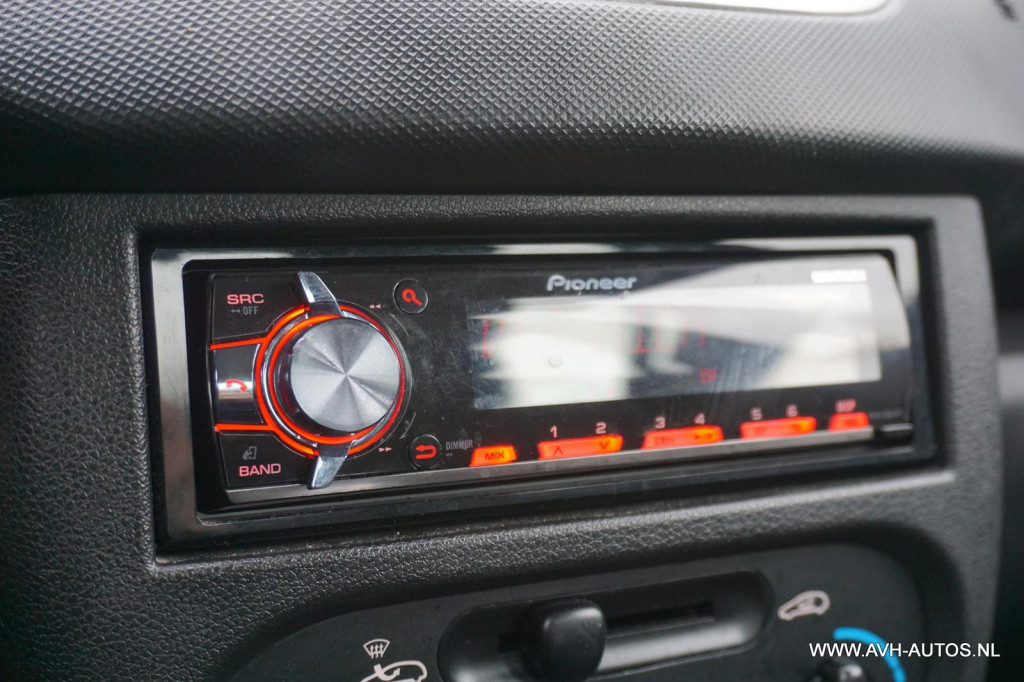 Peugeot 206 + 1.4 xs