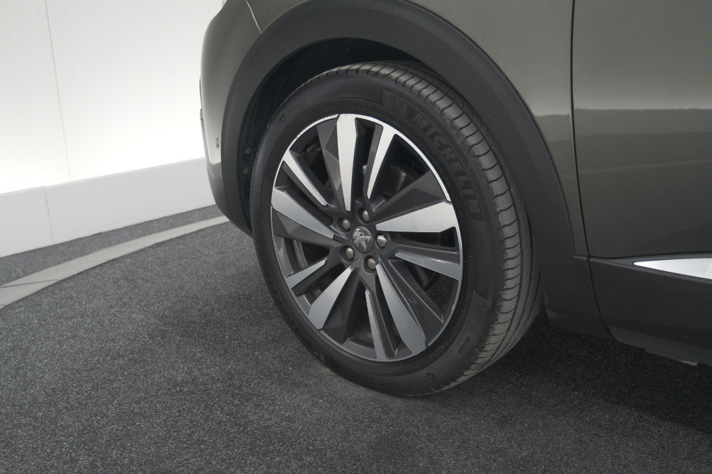 Peugeot 3008 puretech 130 eat8 blue lease premium | camera | elektronische 