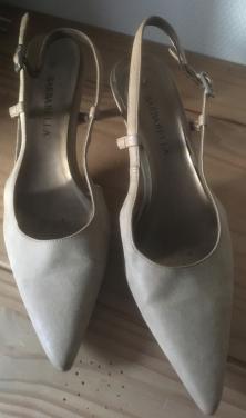 Beige pumps