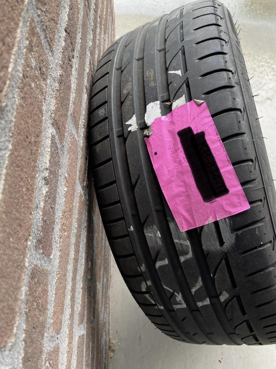 Schadevrije originele BMW velgen met zomerbanden