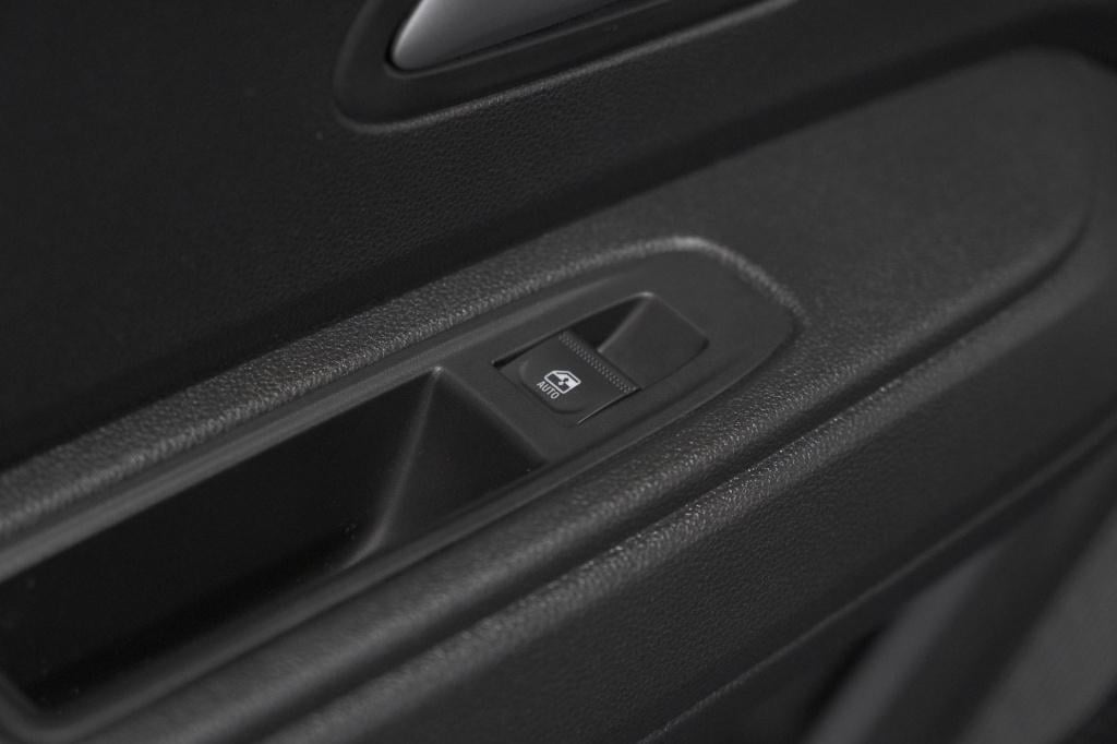 Dacia Bigster 1.8 hybrid 155 journey | 360 camera | pack winter | schuif-/k