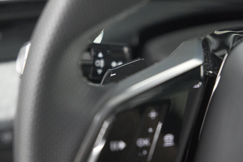 Peugeot 5008 1.2 hybrid 136 gt 7p | 360 camera | panoramadak | elektrische 