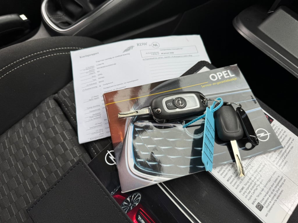 Opel Astra 1.0 105pk * carplay * parkeersenoren