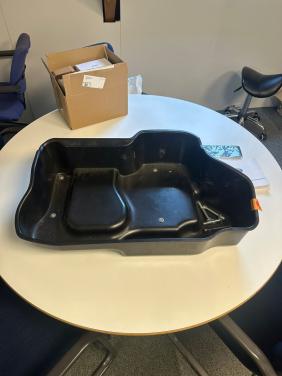 Fiat 500E frunk Set 1