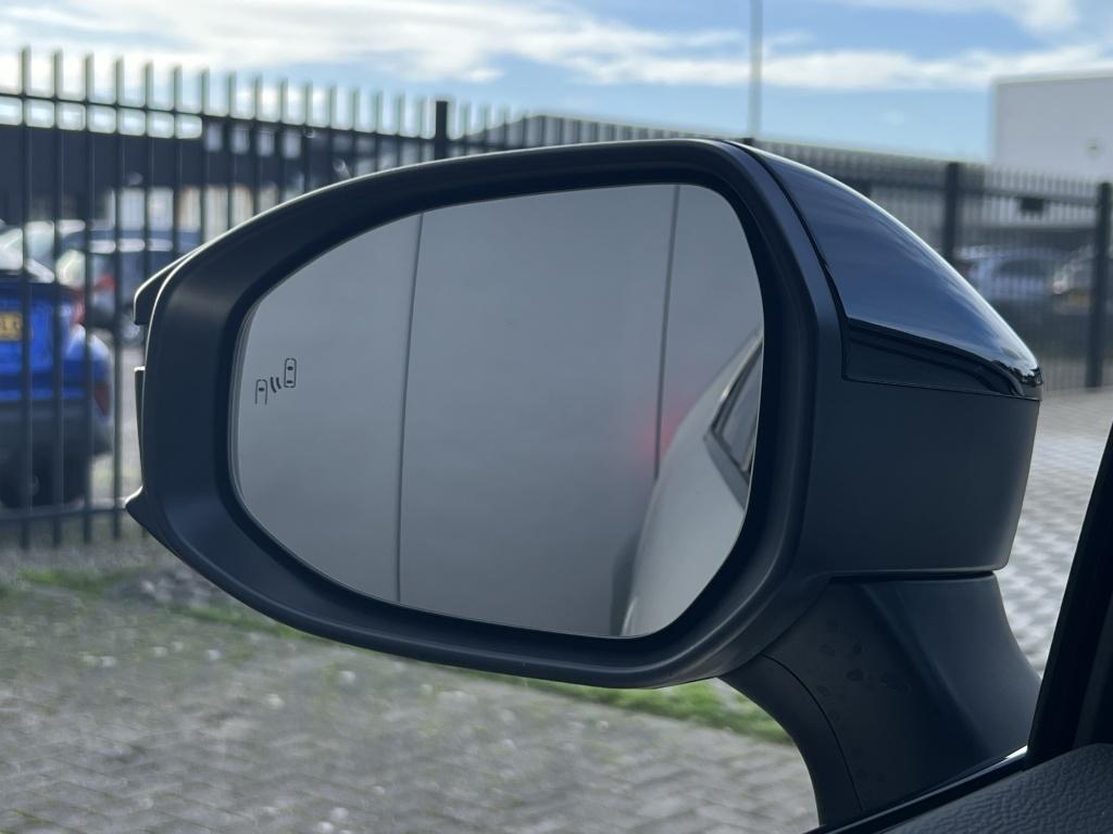 Toyota C-hr 2.0 phev 220 gr sp