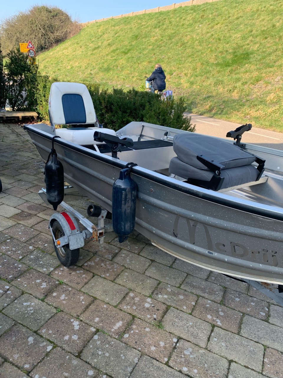 Aluminium Fishing Boat Complete