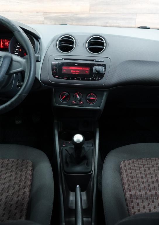 Seat Ibiza 1.2 club | 17" velgen | isofix |