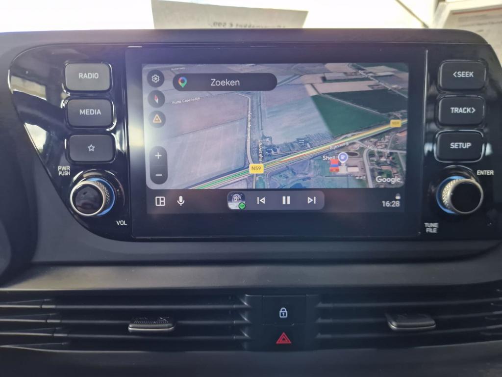 Hyundai I 20 1.0 t-gdi comfort | 1e eigenaar | camera | airco | lane assist