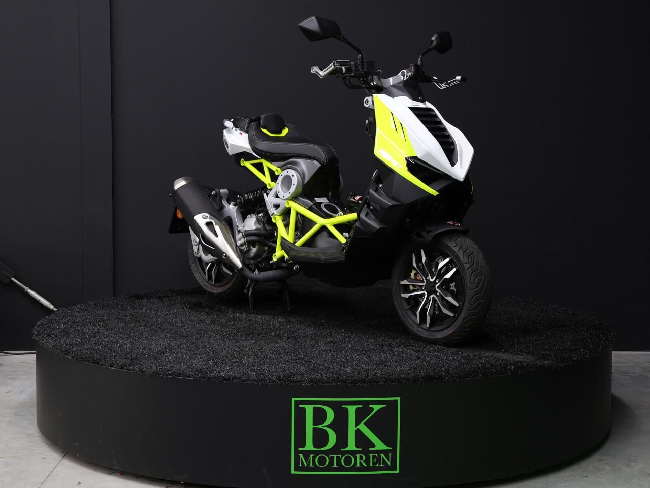 DRAGSTER 300 | Bianco/Giallo | BTW Motor