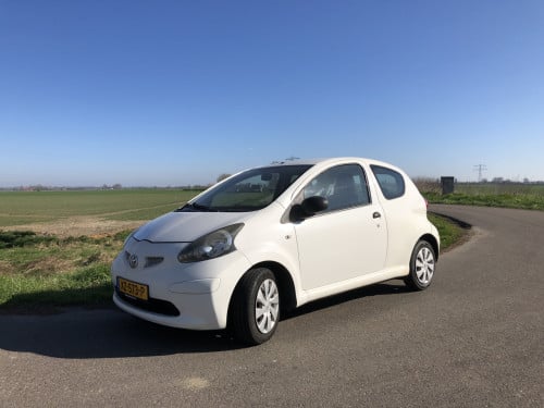 Toyota Aygo, 3deurs wit