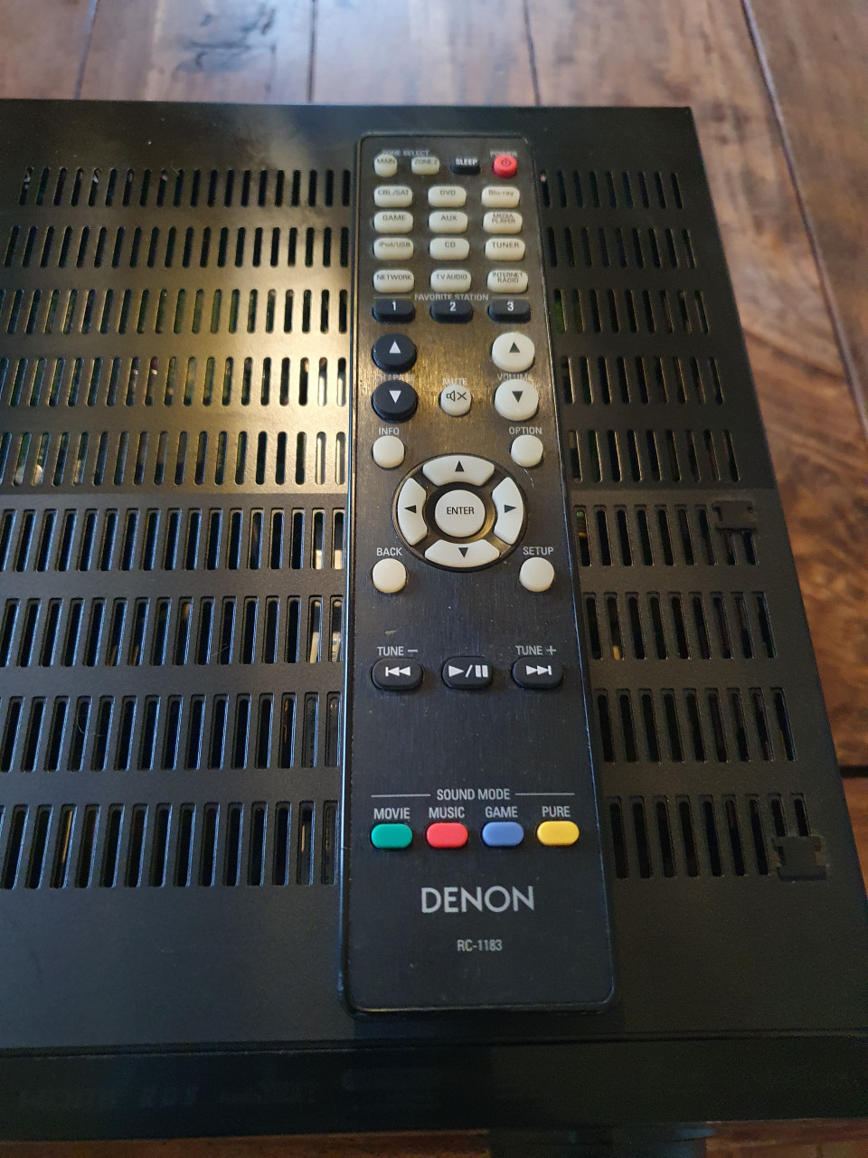 Denon AVR X 2000 versterker