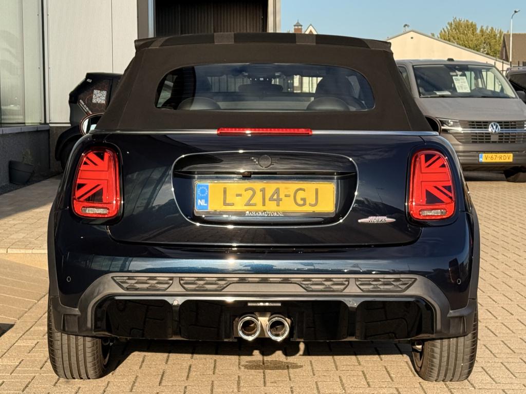 Mini Cooper Cabrio 2.0 john works essential | 231pk | acc | dab | head-up |