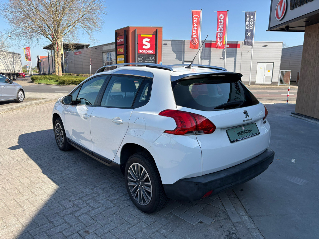 Peugeot 2008 1.2 puretech blue lease
