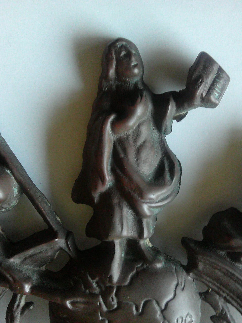 19 DE EEUWS BRONZEN ORNAMENTJE