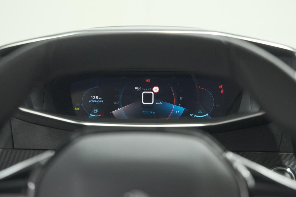 Peugeot 208 puretech 100 allure pack | adaptieve cruise control | camera | 