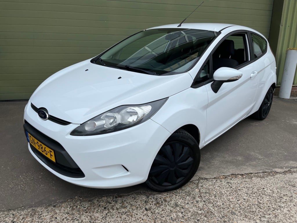 Ford Fiesta 1.25 titanium airco