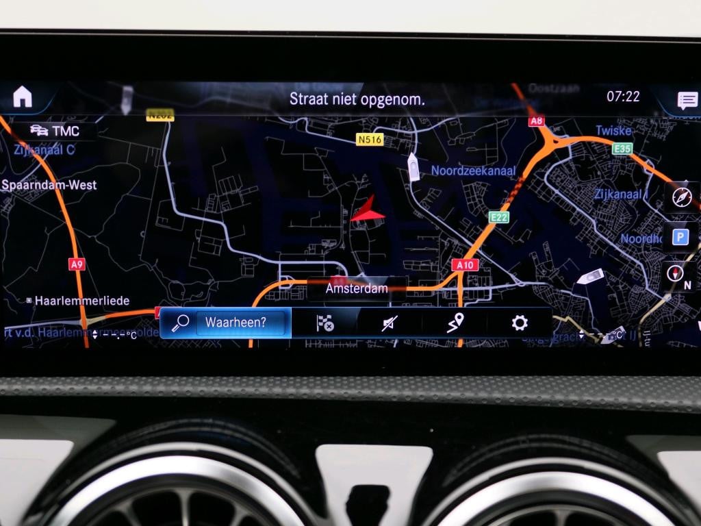 Mercedes-Benz A-Klasse 160 business solution amg handgeschakeld amg line |