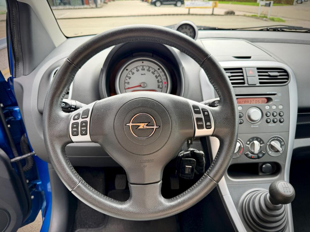 Opel Agila 1.0 edition airco & cruise