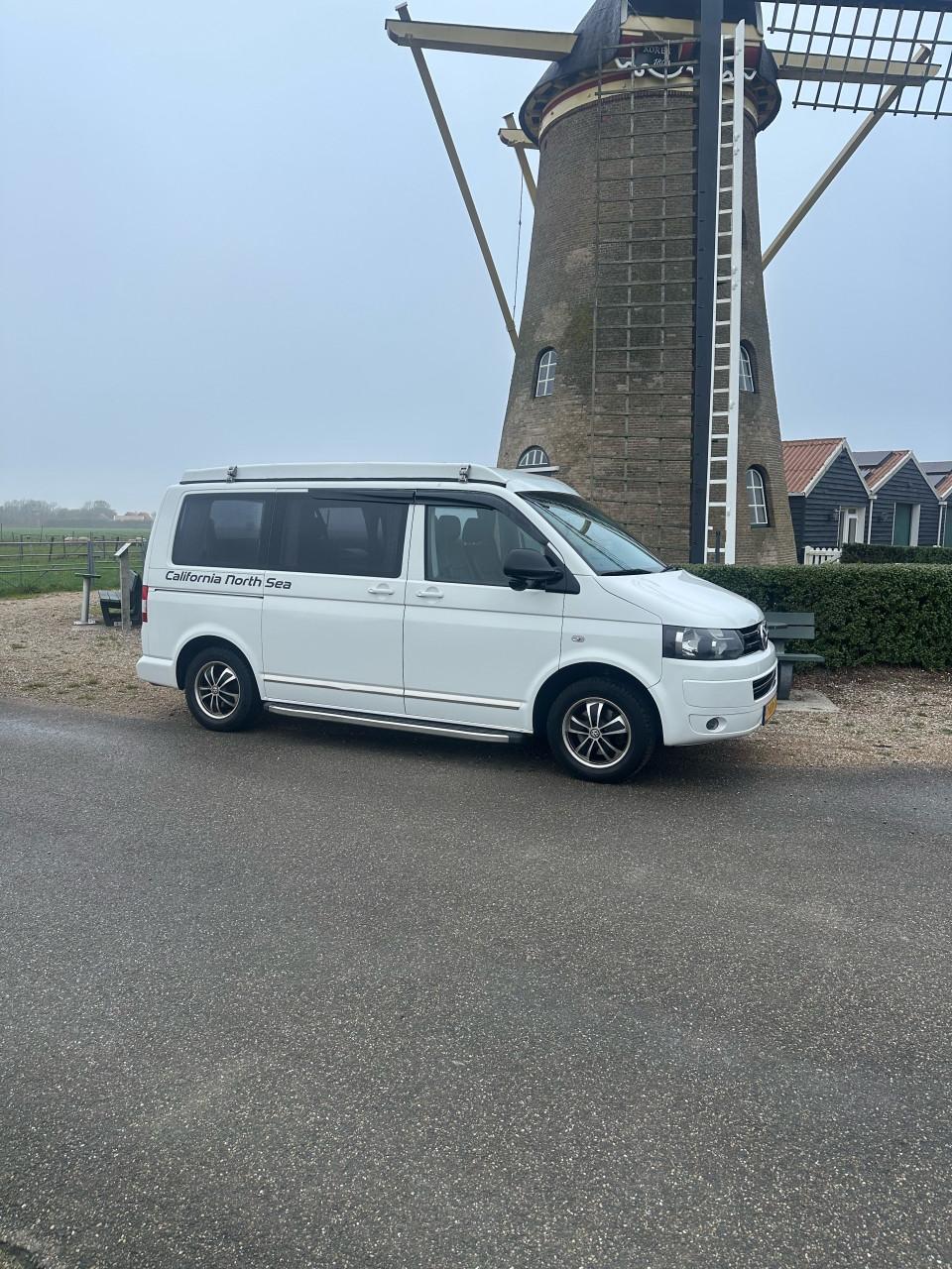 Volkswagen KOMBI/CAMPER T5 California North Sea  (bj
