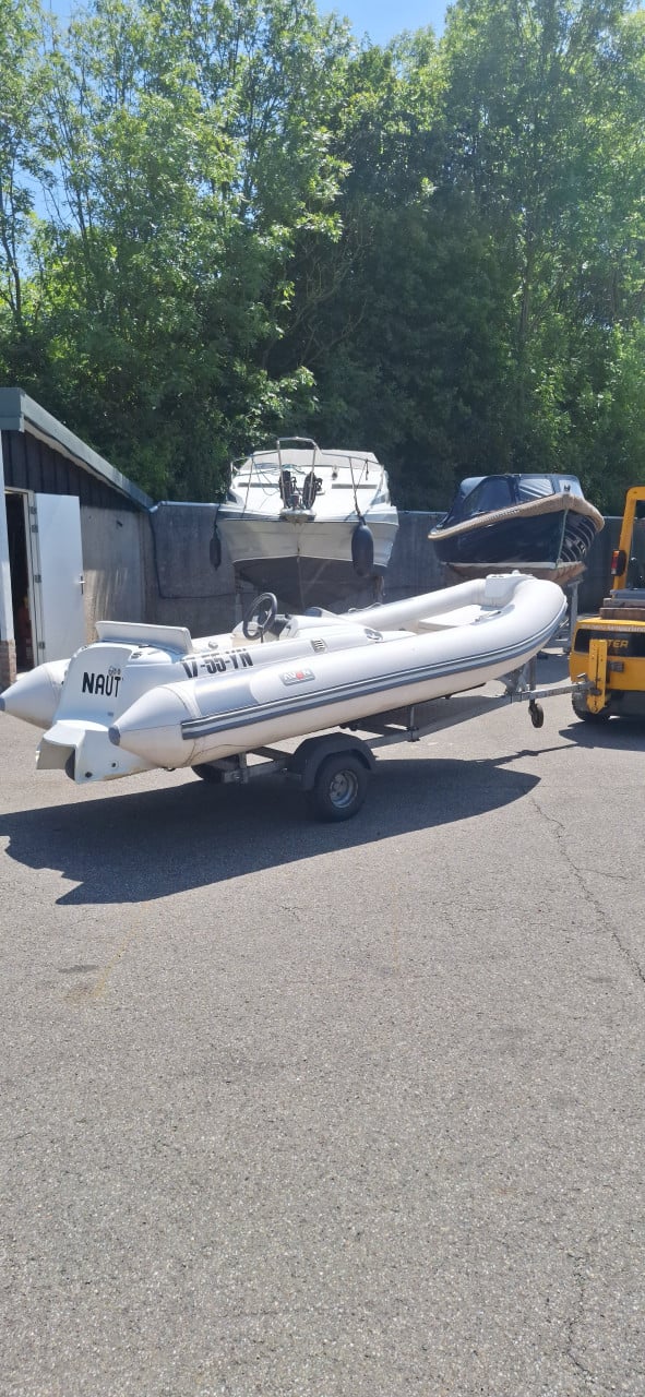 Avon 400 DL Jet