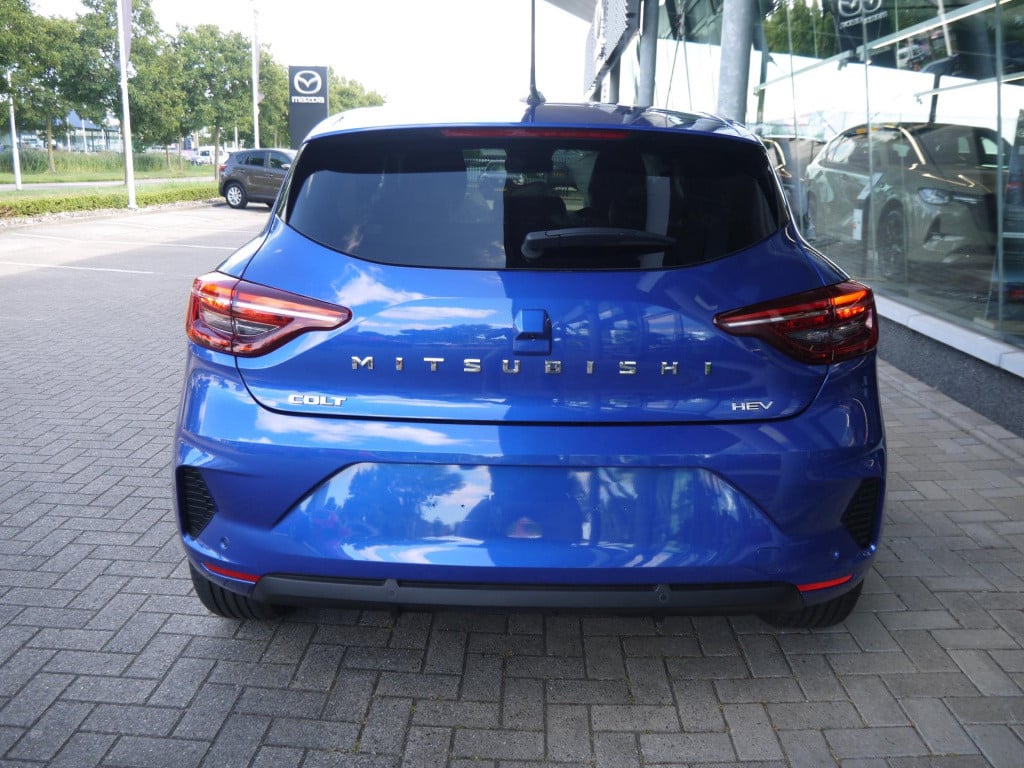 Mitsubishi Colt 1.6 hev intense