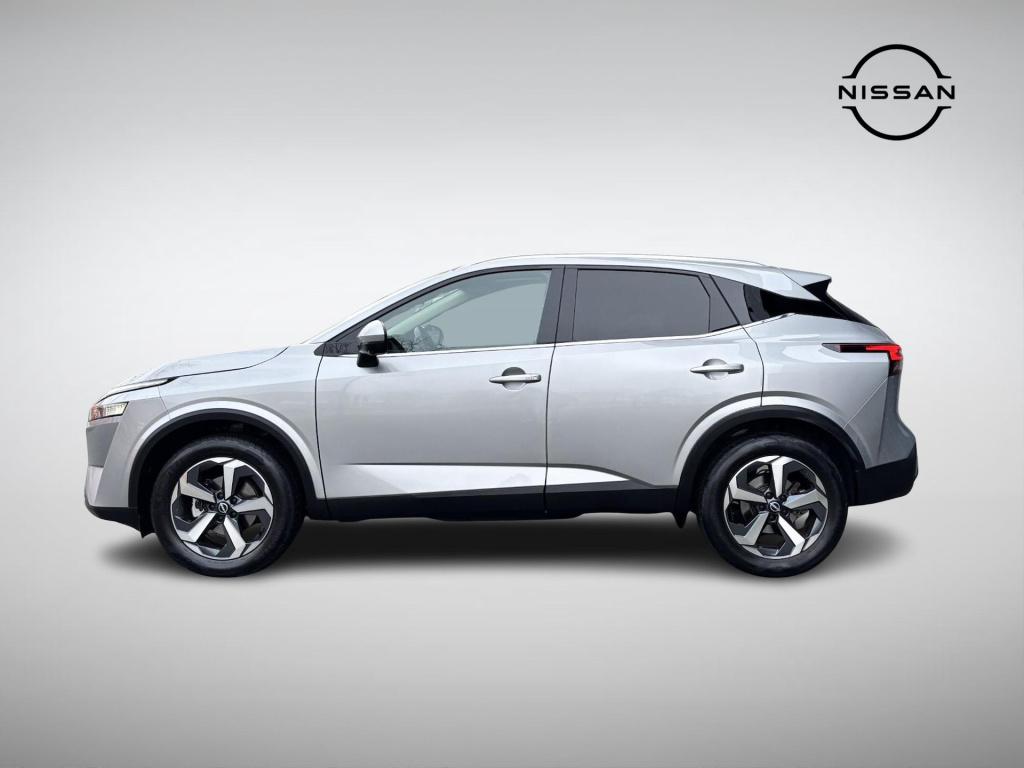 Nissan Qashqai 1.3 mhev n-connecta design pack