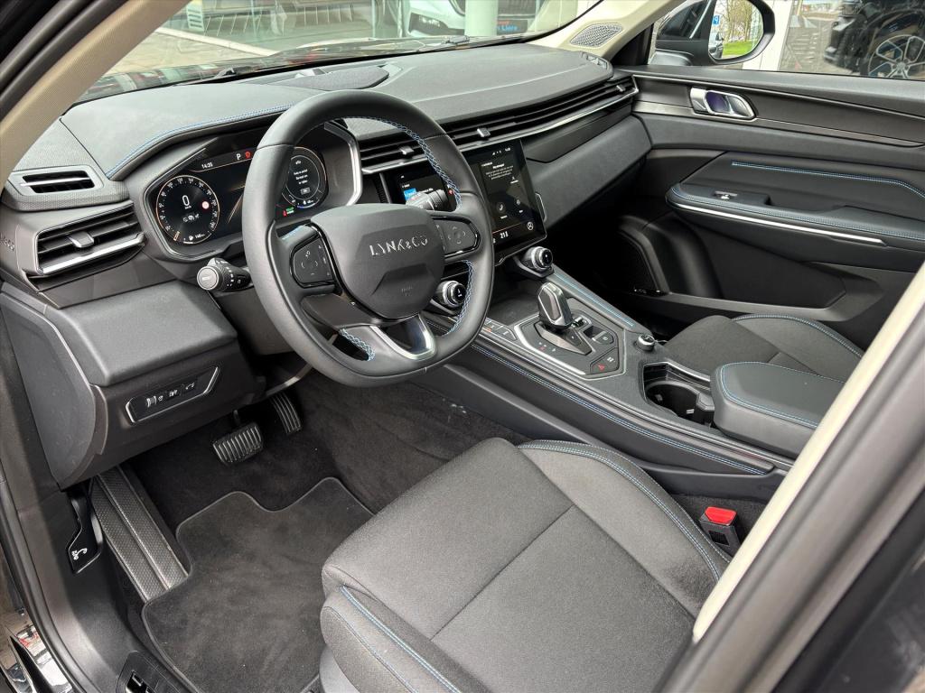 Lynk & Co 01 1.5td 261pk phev automaat| 360 gr camera| pano dak|carplay|rij